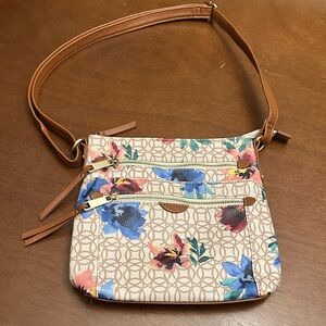 Time and Tru Floral Crossbody Bag with Tan Strap